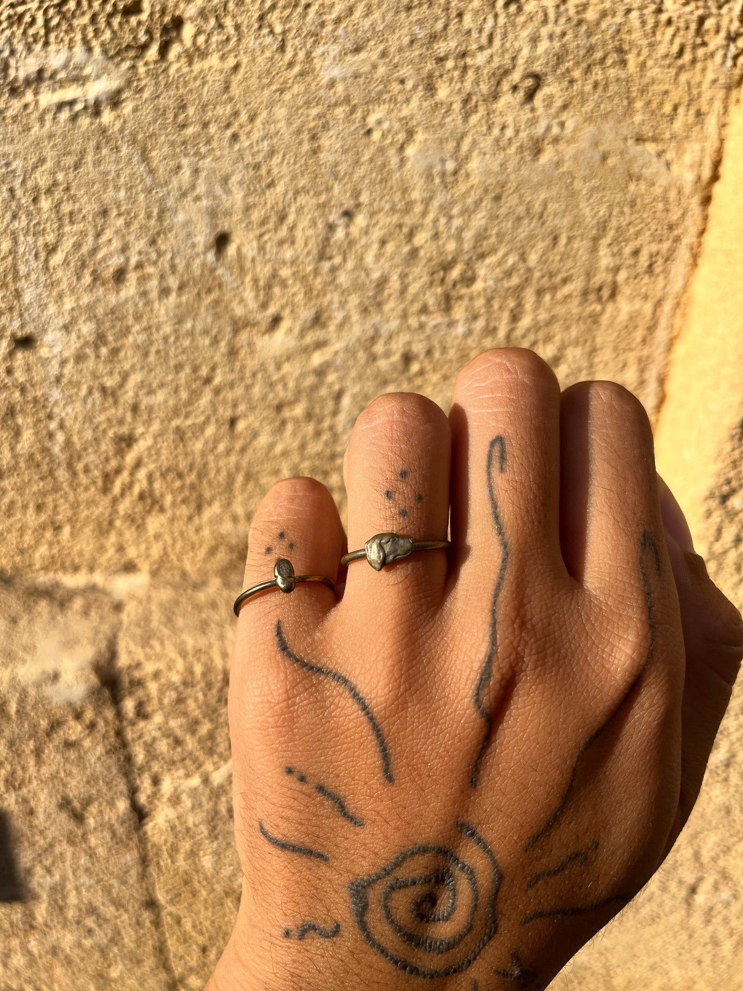 Bronze shaped rings