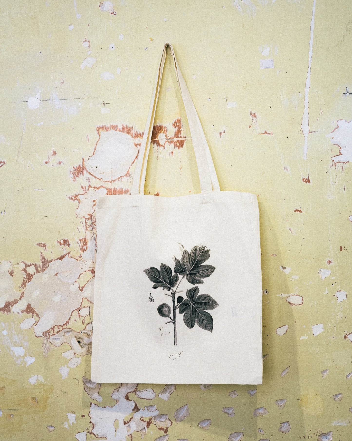 Fig Tree Tote Bag
