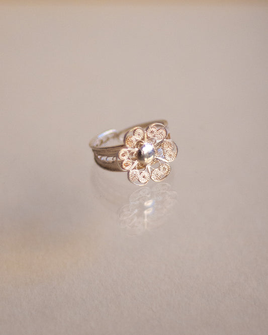 Silver flower ring