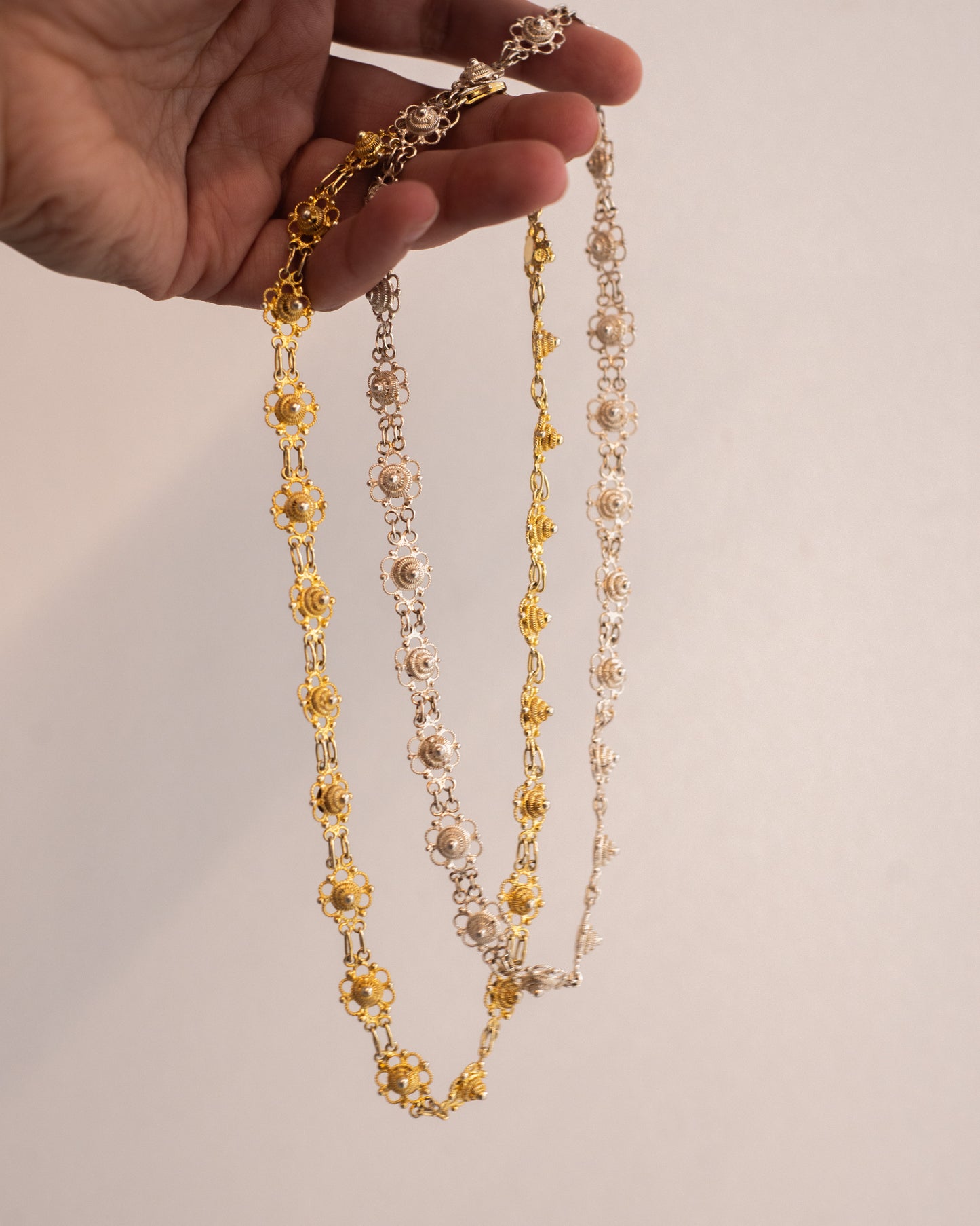Flower lace necklace