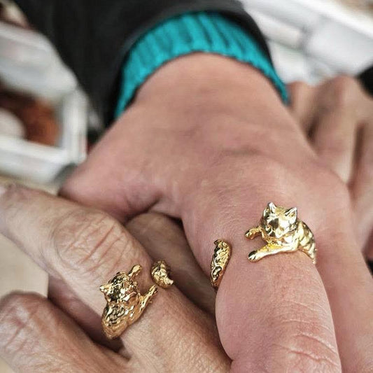 Handmade gold cat ring
